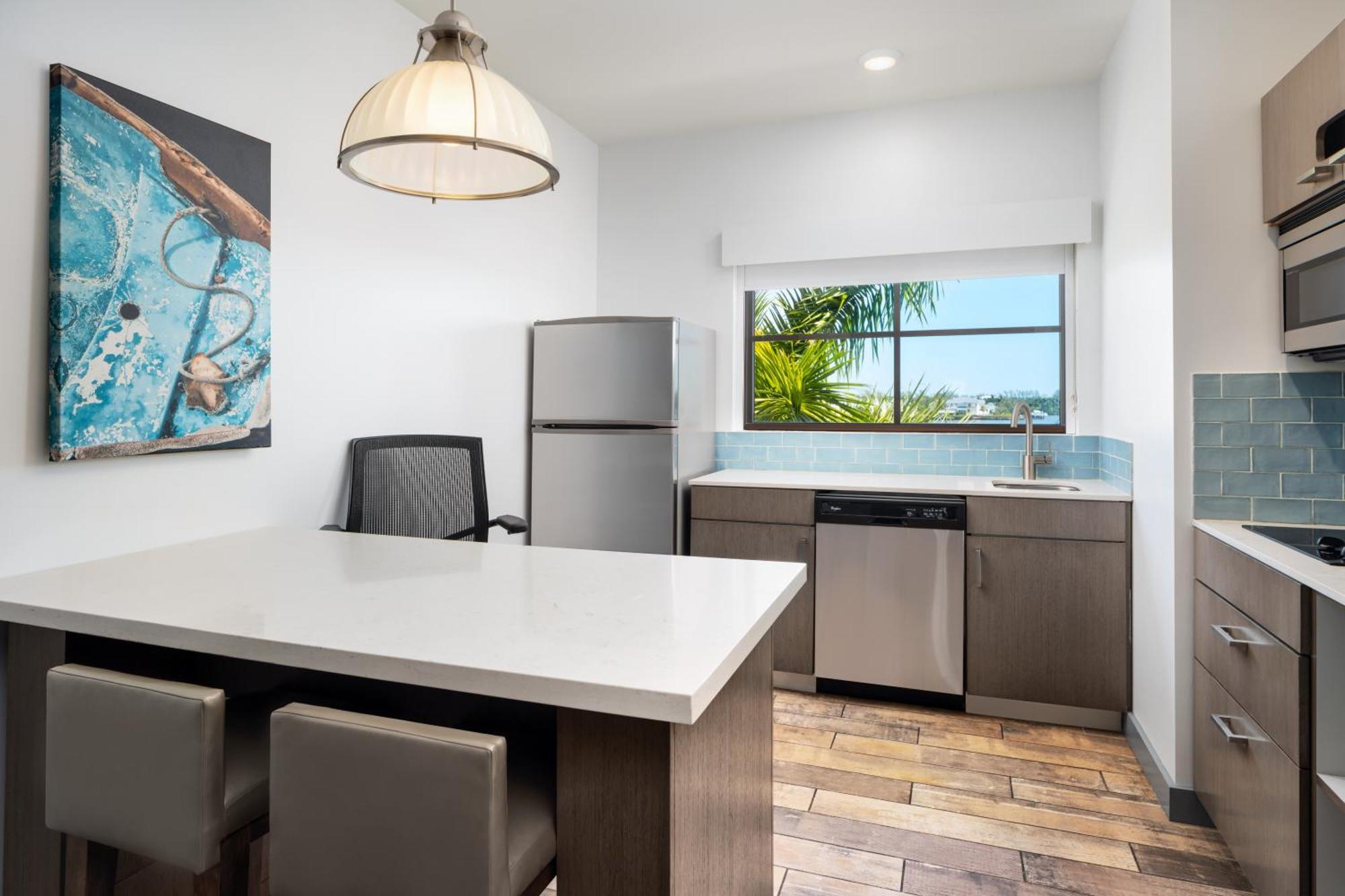 حياة هاوس نابولي / فيفث أفينو North North Naples المظهر الخارجي الصورة